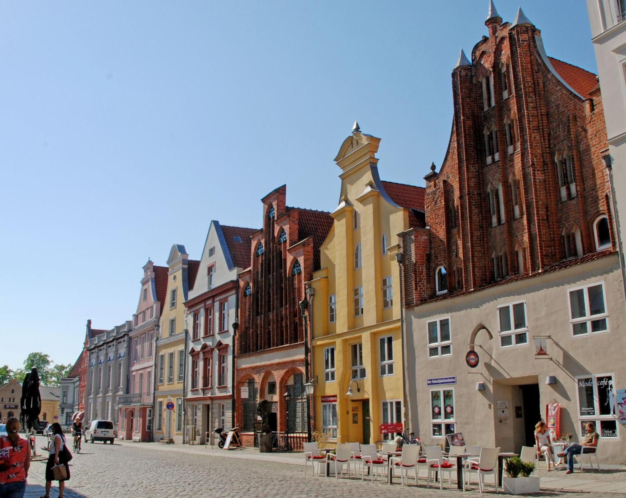 Ferienhaus am Sund Altefähr Exterior foto